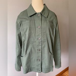 Patagonia Women’s Stand Up Jacket in Kale Green - Large, NWT